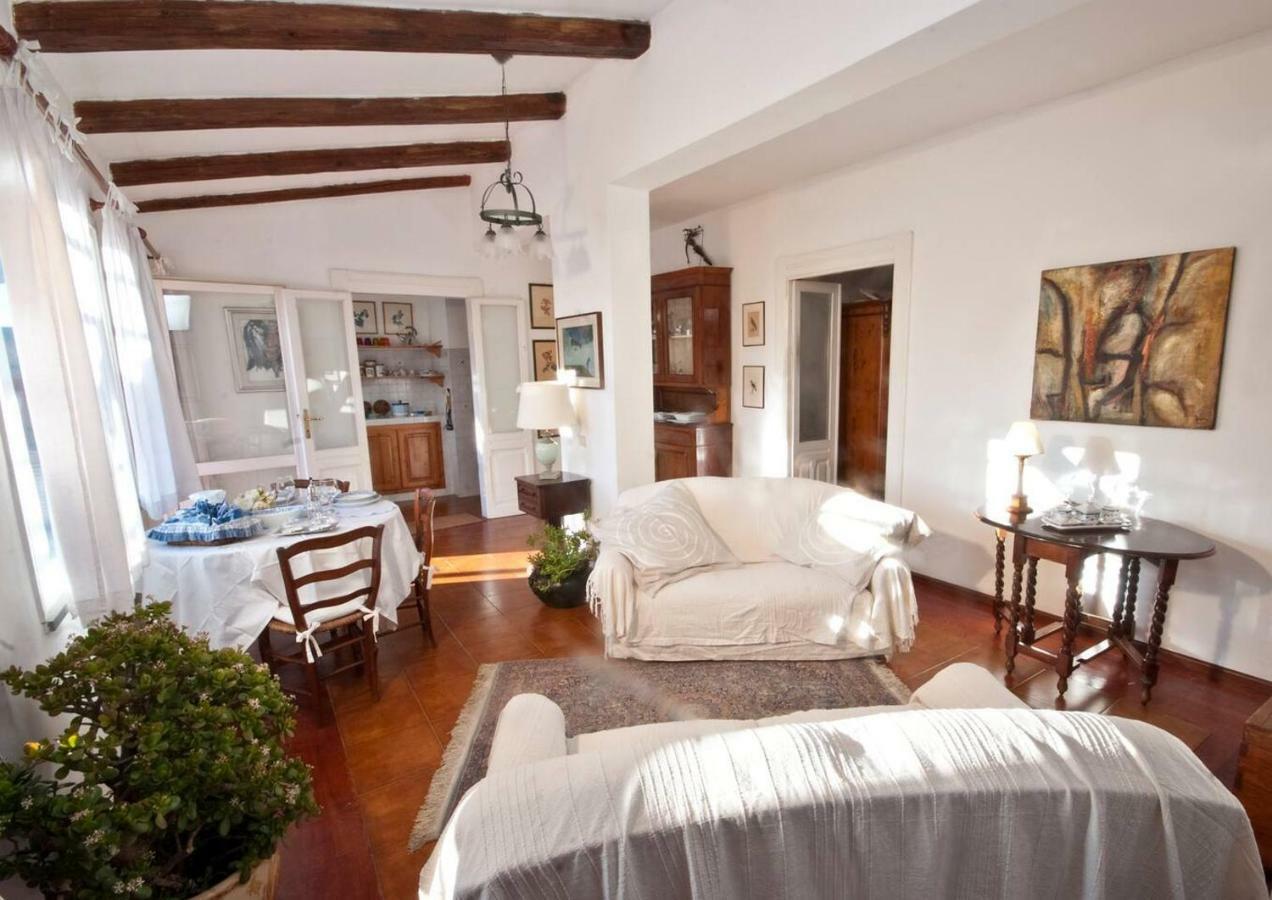 Attico In Centro Con Vista Della Torre - Cozy Penthouse Facing To The Tower Daire Oristano Dış mekan fotoğraf